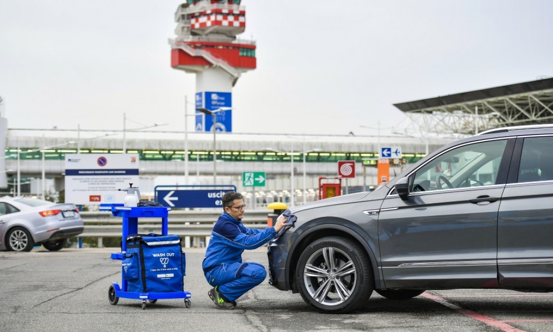 lavaggio auto Fiumicino