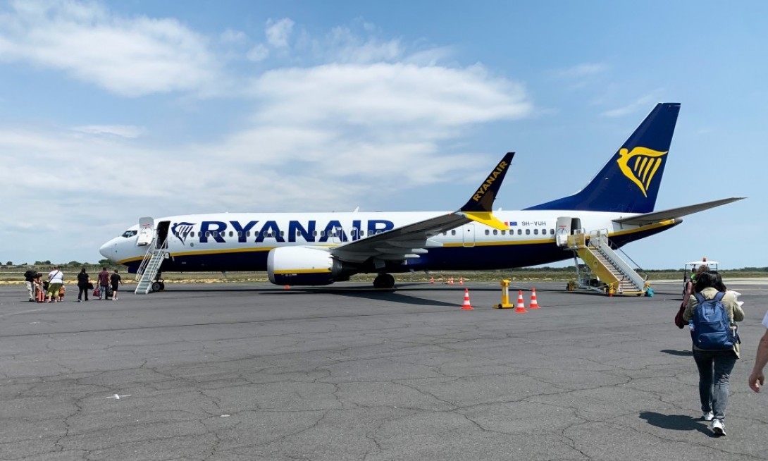 volo in ritardo ryanair bergamo palermo