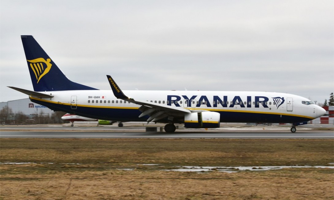 volo in ritardo ryanair perugia catania