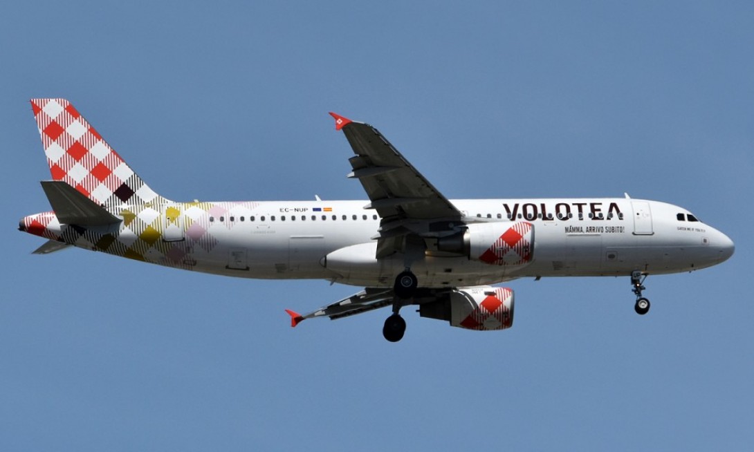 volo cancellato volotea firenze cagliari