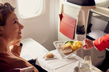 Esperienza di volo Austrian Airlines: confort austriaco in cielo